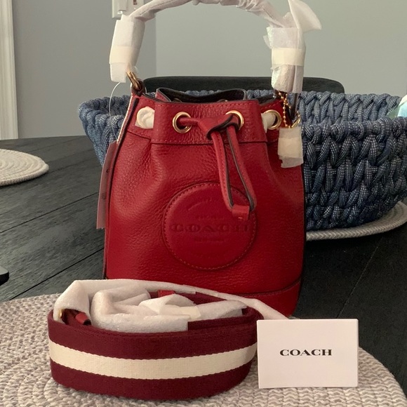 Coach Dempsey Bucket Bag Heart Charm - Picture 6 of 12